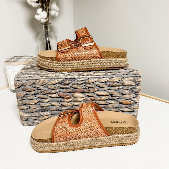 Brown Raffia Woven Two Strap Platform Espadrille Platform Sandals Size 8.5 - Picture 6 of 7